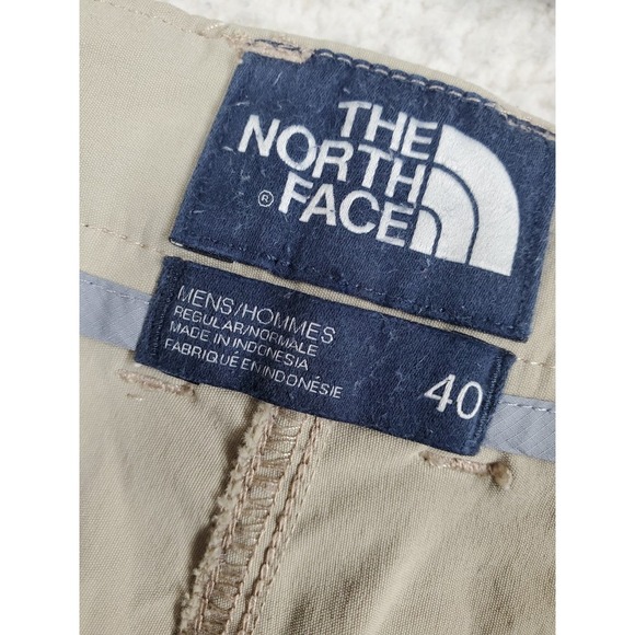 Vtg North Face TNF Shorts Mens 40x9 Beige Chino Khaki Camp Bike Hike Outdoor - Picture 2 of 12